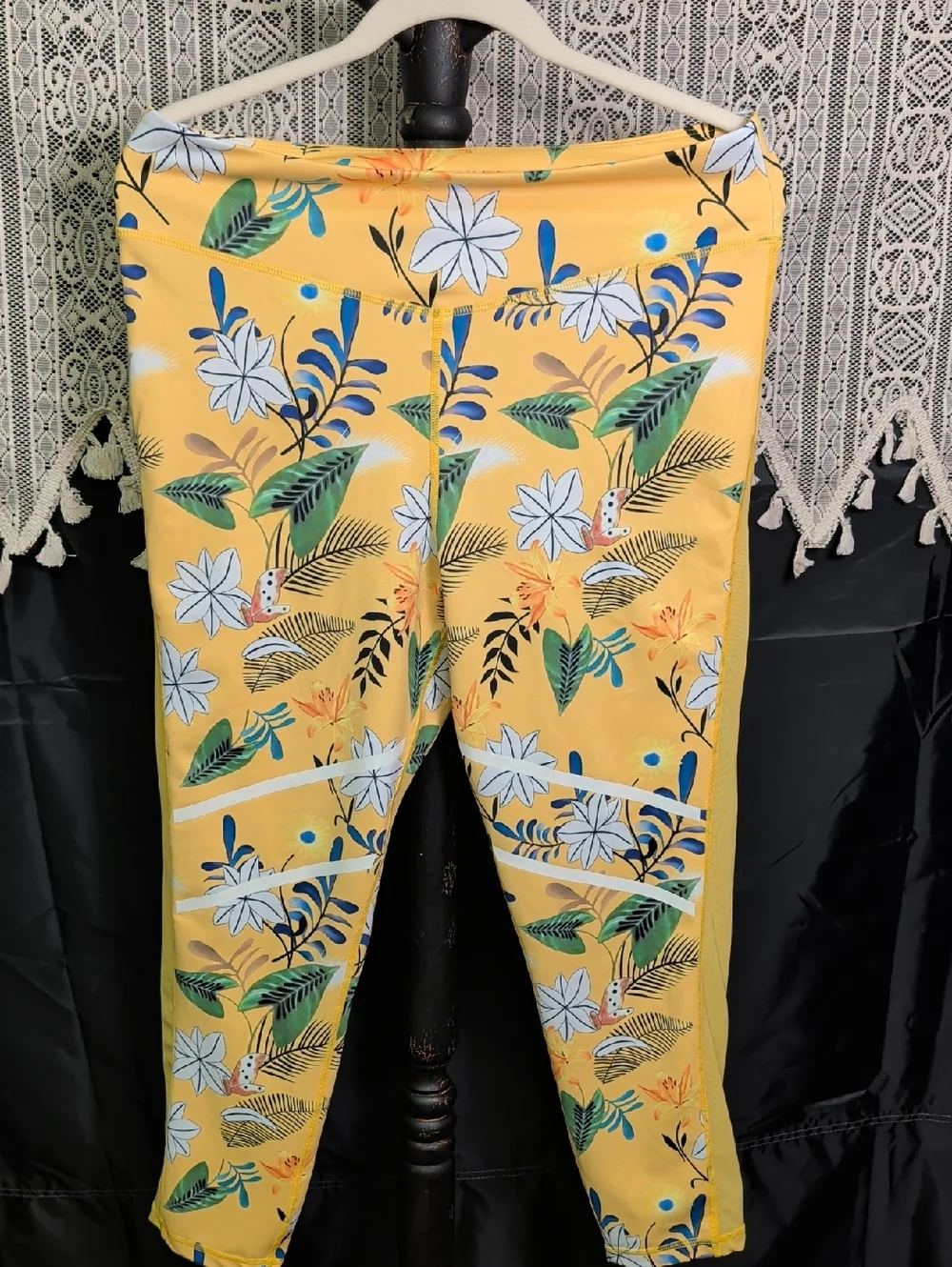 XL Zyia Active 2 Piece Athletic Outfit 16 18 Pants Sports Bra Floral Ladies - Picture 5 of 12